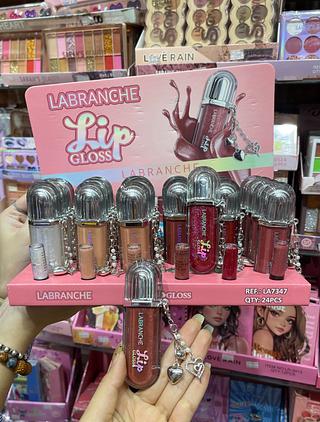 Lip gloss kiko com cheiro LABRANCHE