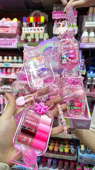 Kit Lip gloss com lip tint Bobbi rara chaveiro bala