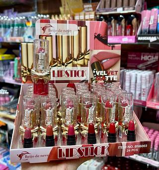 Lip stick batom cremoso BEIJO DE NEVE