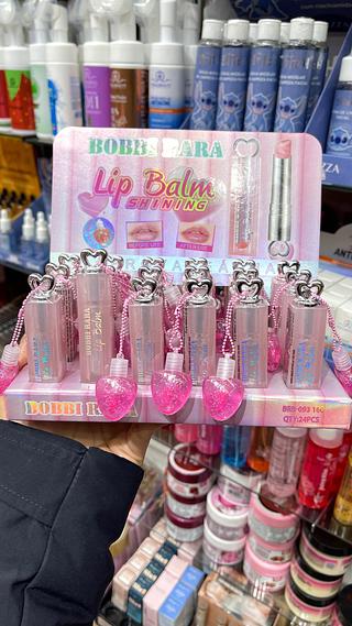 Lip balm hidratante com lip gloss chaveirinho Bobbi rara