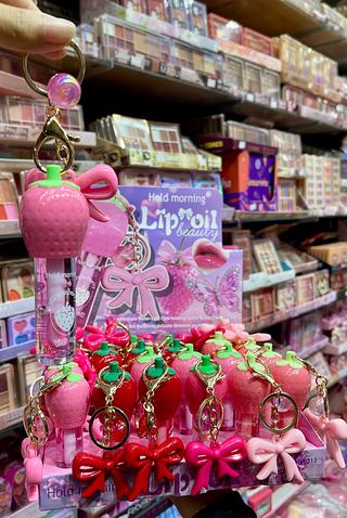 Lip oil morango com chaveiro hold morning